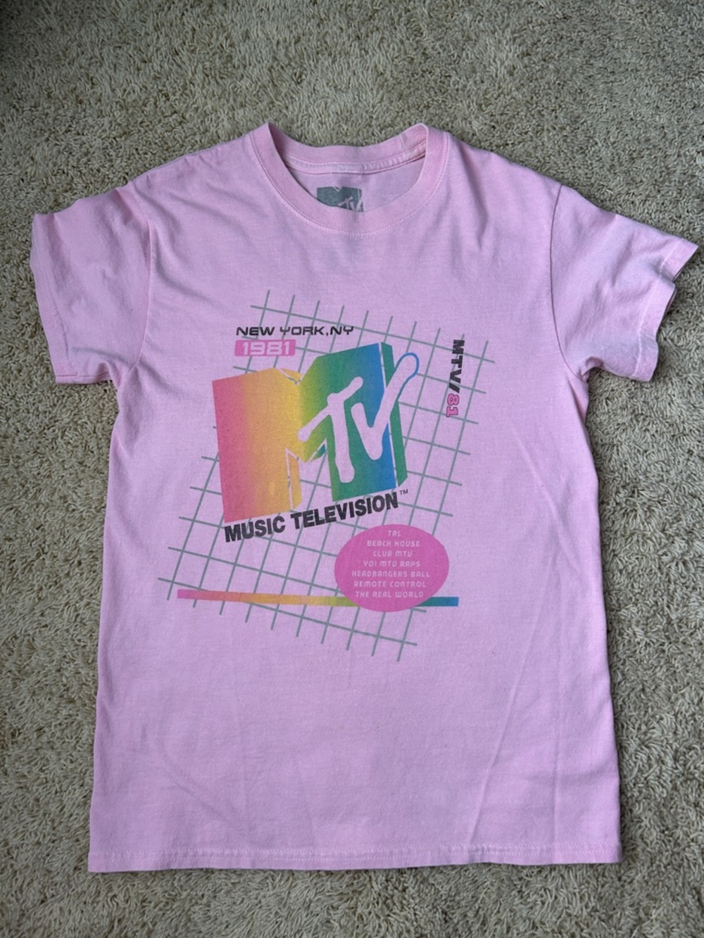 MTV vintage Pink Tee with Rainbow Retro Logo 
Size S